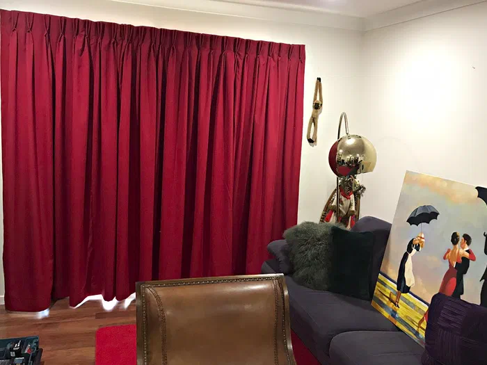 Curtains — example 13