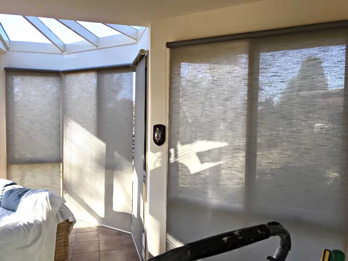 Roller Blinds — example 5