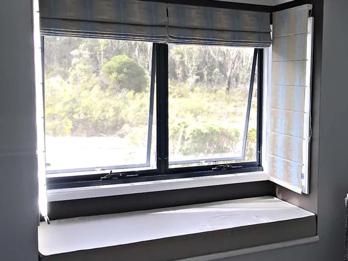 Roman Blinds — example 4