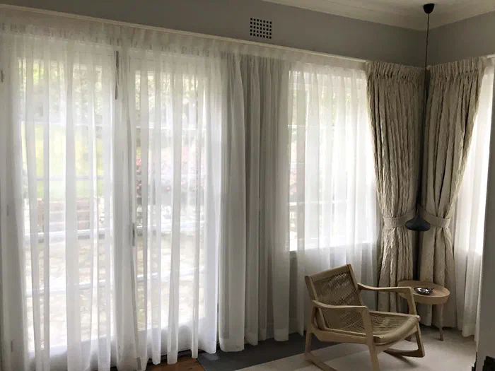Curtains — example 3